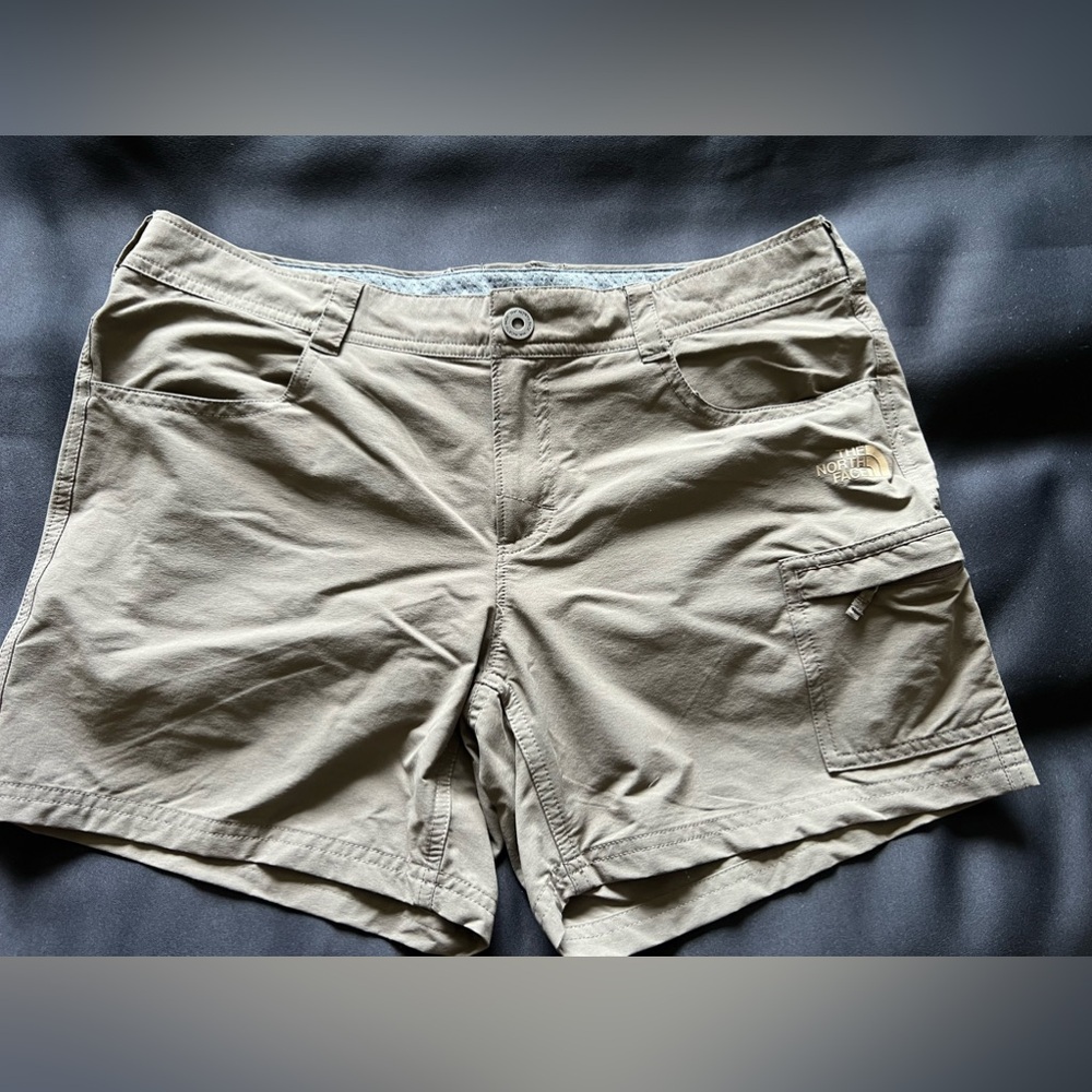 The North Face Shorts Womens 10 Brown Nylon Mid Rise Casual Outdoor Hiking Size